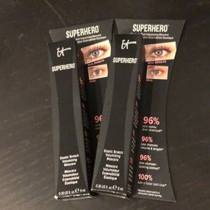 It cosmetics Superhero mascara